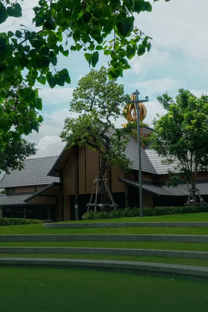 Building Image